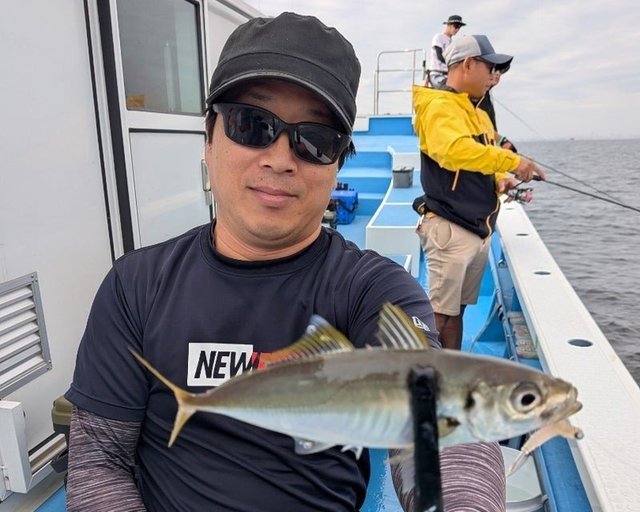 ゼスタ アジング メバルロッド ブラックスター ボート S64UL-S