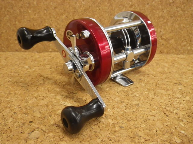 【美品】オールドアブ アンバサダー6500 チェリーレッド 1978年製 南柏店 [釣具のキャスティング]