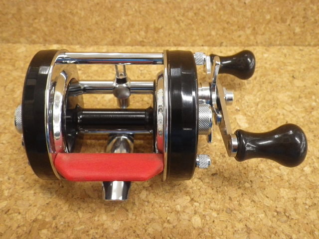 デッドストック品　アンバサダー　6600c 赤ベロ Try-Angle トライアングル｜Abu Ambassadeur 6600C 赤ベロ