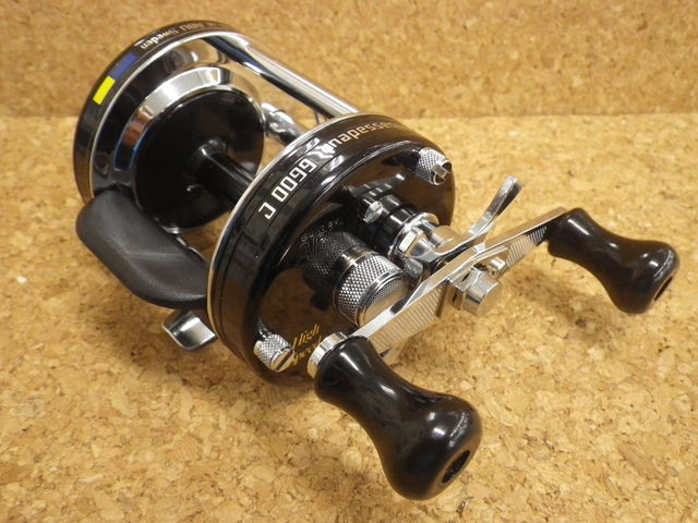 【極レア品】Ａｍｂａｓｓａｄｅｕｒ　６６００ｃ　黒ベロ 南柏店 [釣具のキャスティング]