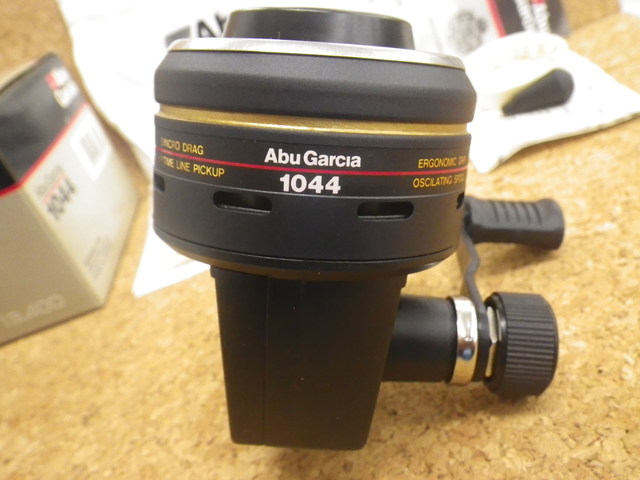 Abu Garcia 1044 純正パーツ付 Abu Garcia 1044 純正パーツ付 南柏店 [釣具のキャスティング]