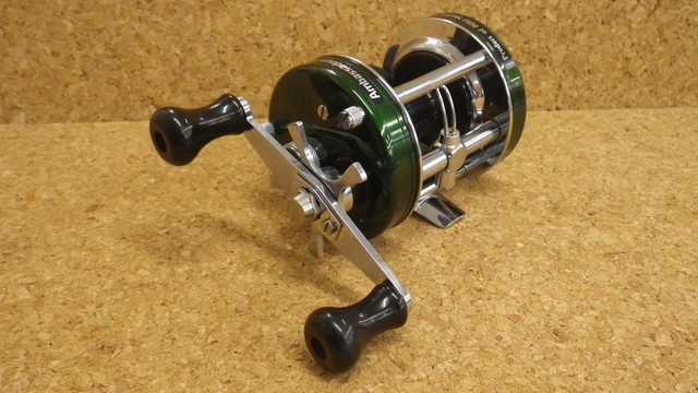 超レア新品】アーデントアペックスフリッピング専用リールABU TD-Z メガバス 超レア新品】アーデントアペックスフリッピング専用リールABU TD-Z