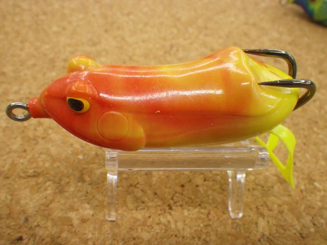 雷魚用フロッグ　ウィップラッシュファクトリーFOD 8個 南柏店 [釣具のキャスティング]